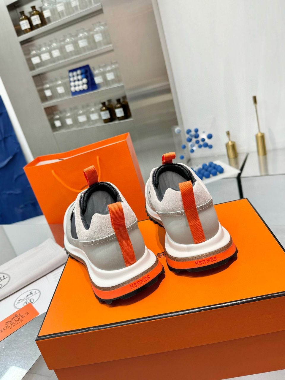 SNEAKERS HERMES GRIS ORANGE