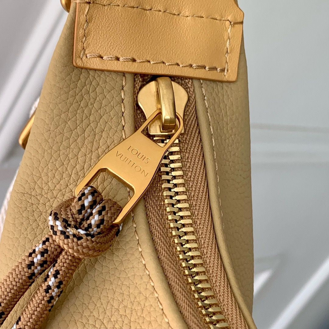 SAC LOUIS VUITTON HOBO CARGO