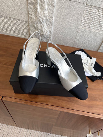 Escarpins Slingback Chanel Argent