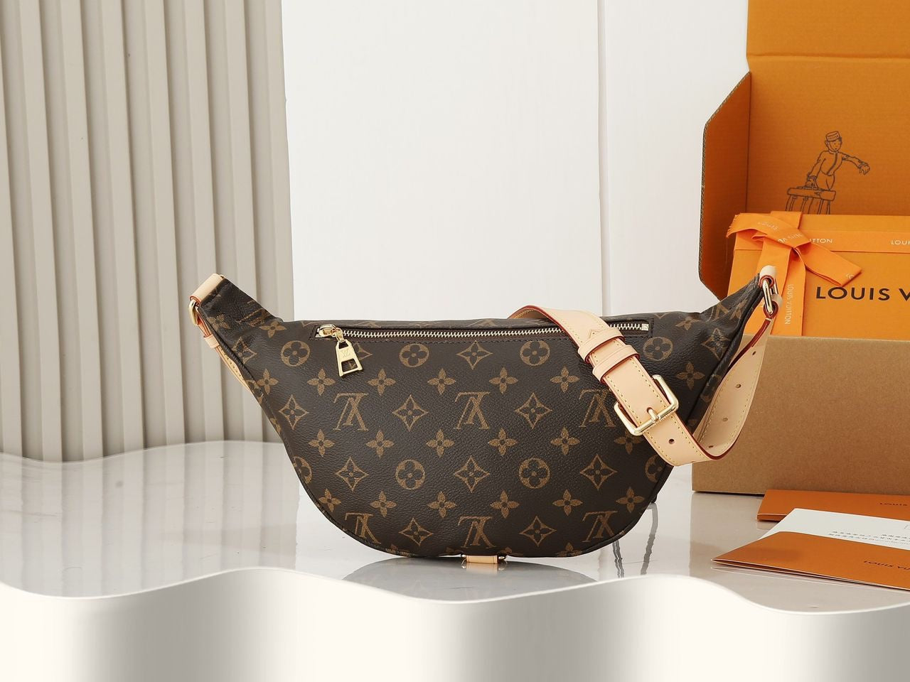 SACOCHE LOUIS VUITTON BUMBAG