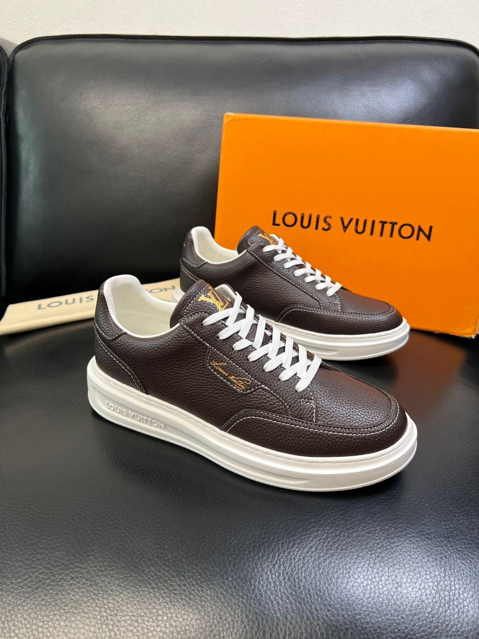 SNEAKERS LOUIS VUITTON MARRON