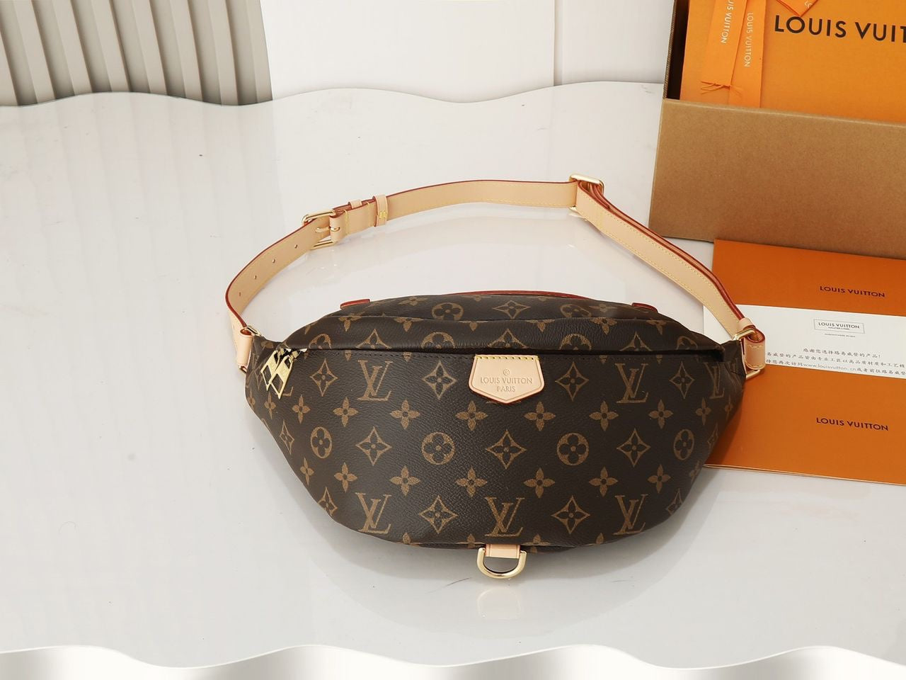 SACOCHE LOUIS VUITTON BUMBAG