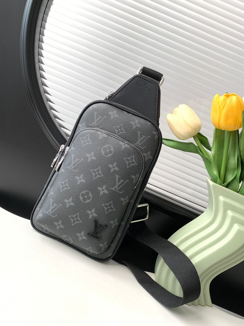 SACOCHE ÉPAULE LOUIS VUITTON