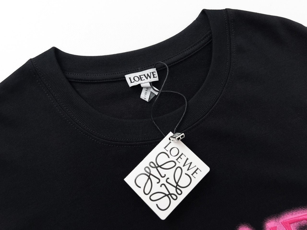 T-SHIRT LOEWE NOIR ROSE