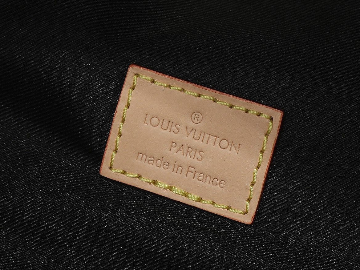 SACOCHE LOUIS VUITTON BUMBAG