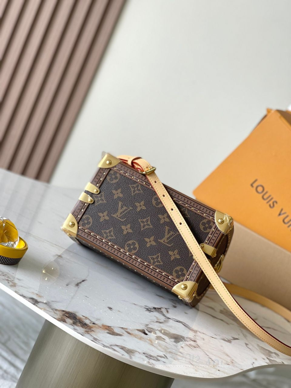 Sac A Main Louis Vuitton Speedy Trunk 20