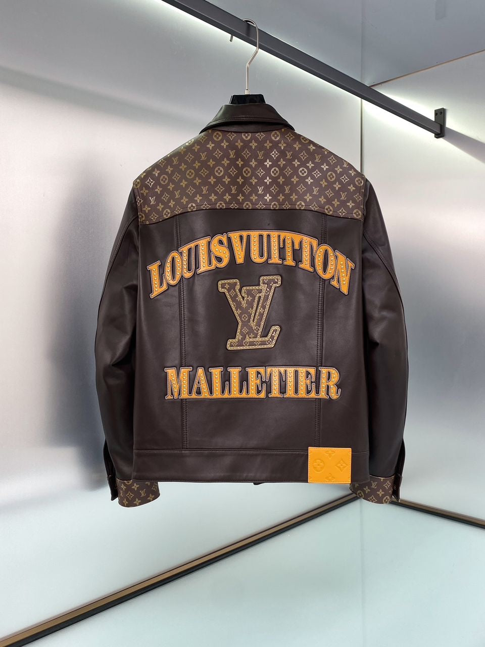 VESTE LOUIS VUITTON MALLETIER