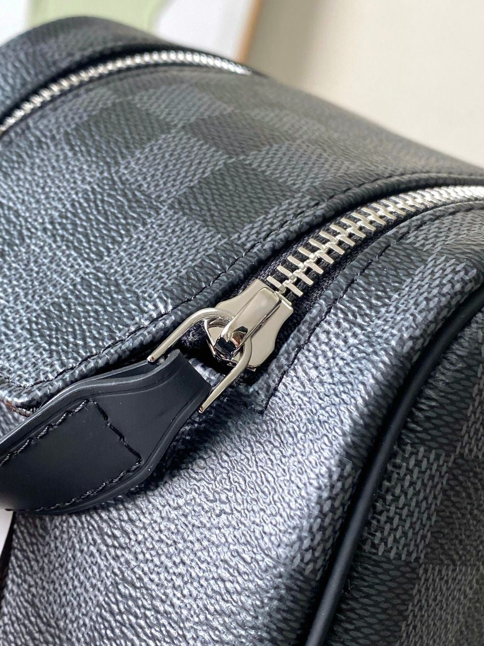 TROUSSE LOUIS VUITTON DOPP