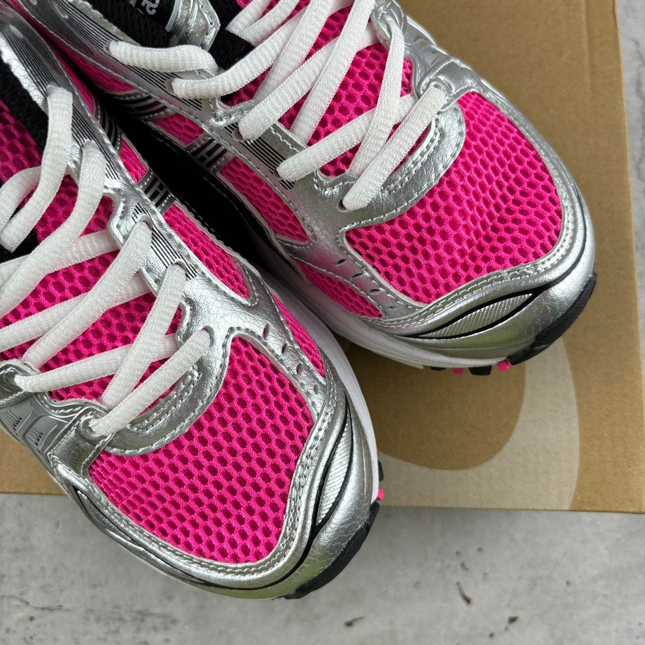 ASICS GEL KAYANO 14 ROSE