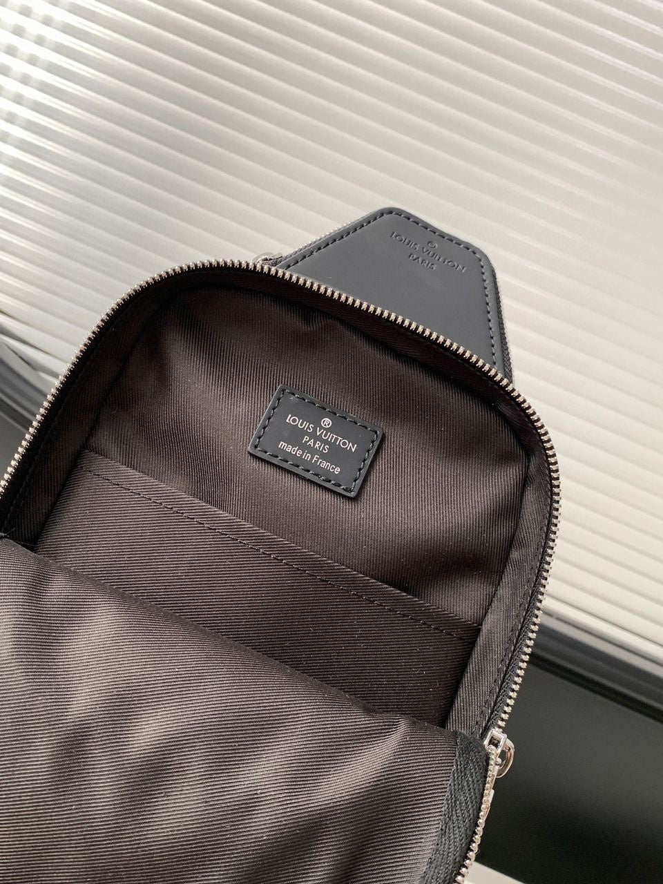 SACOCHE ÉPAULE LOUIS VUITTON