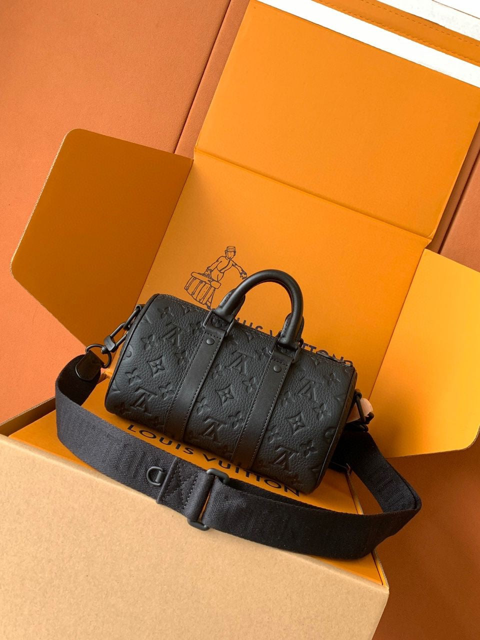 SACOCHE LOUIS VUITTON CITY KEEPALL NOIR