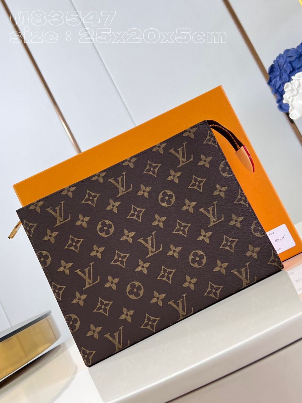 POCHETTE VOYAGE LOUIS VUITTON BEIGE