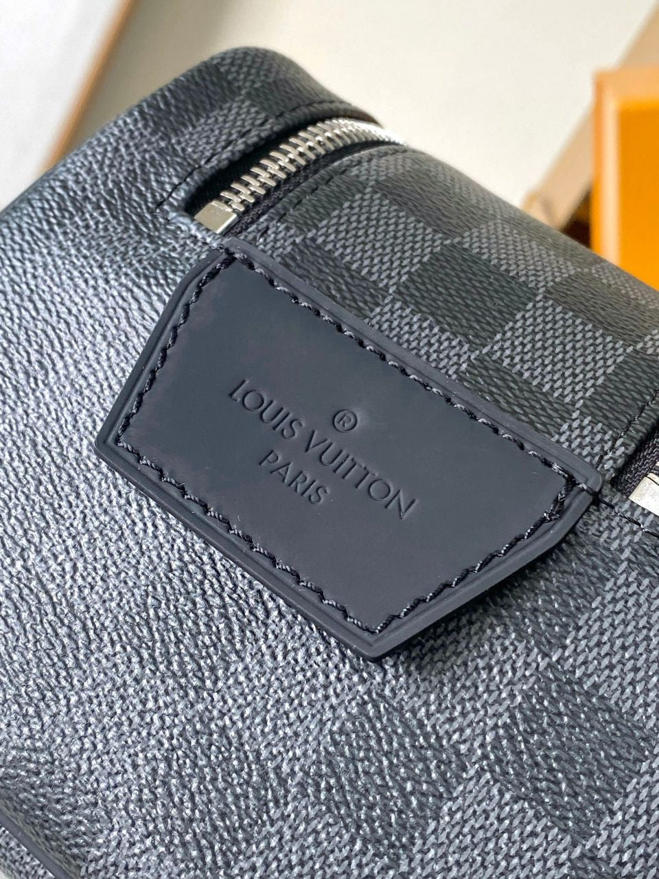 TROUSSE LOUIS VUITTON DOPP