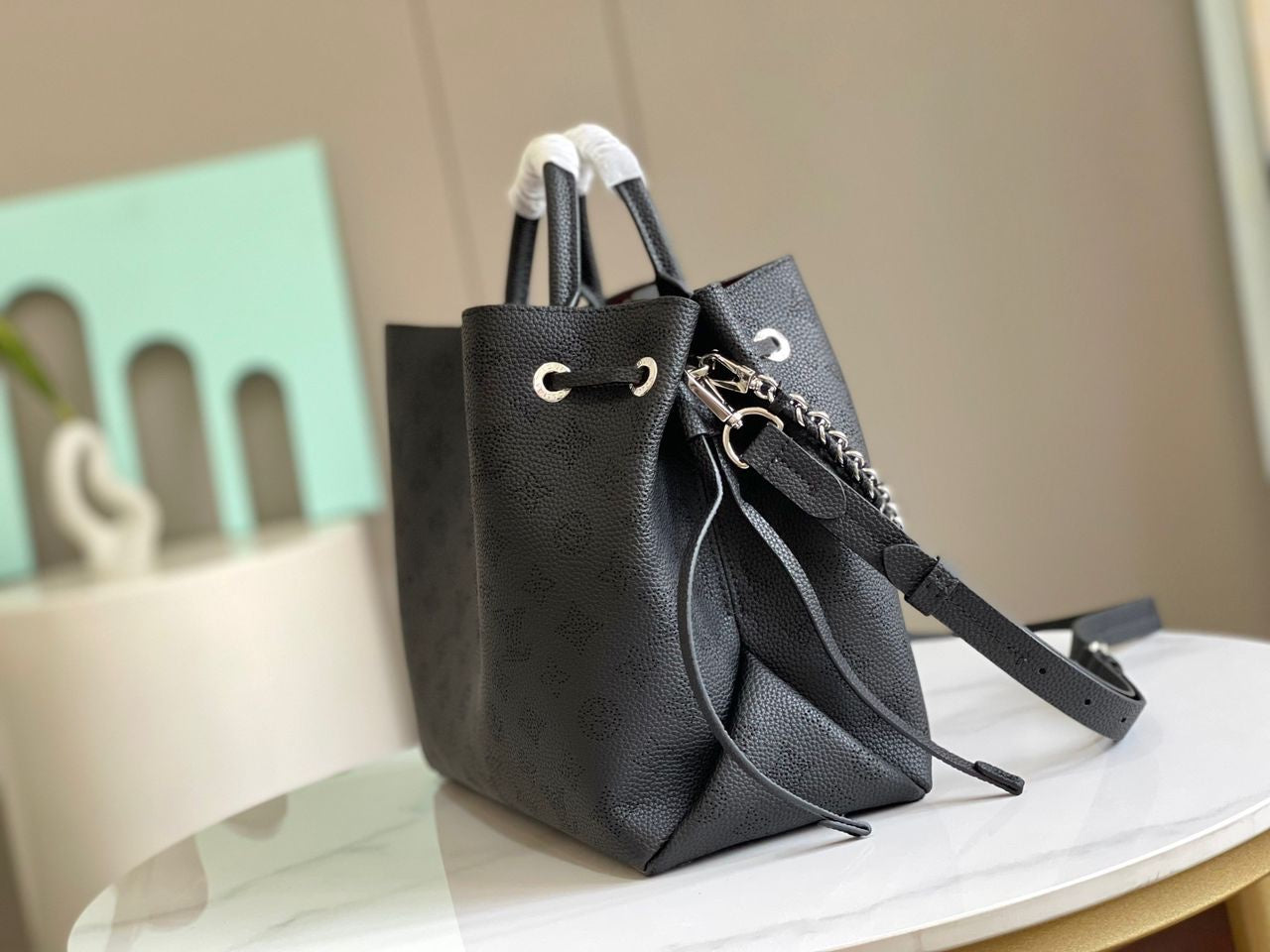 Sac A Main Louis Vuitton Cabas Bella Noir