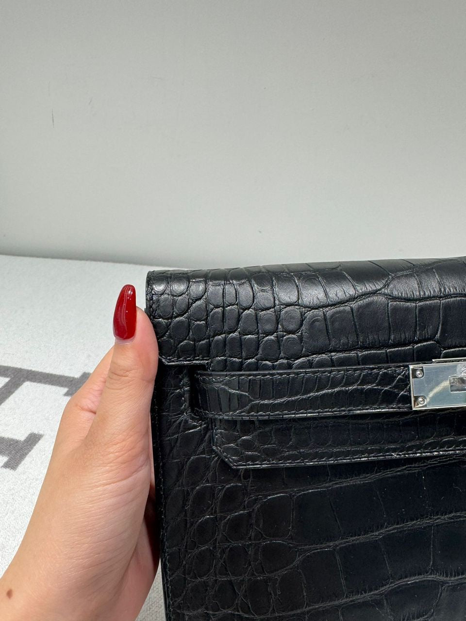 POCHETTE HERMÈS CROCO NOIR