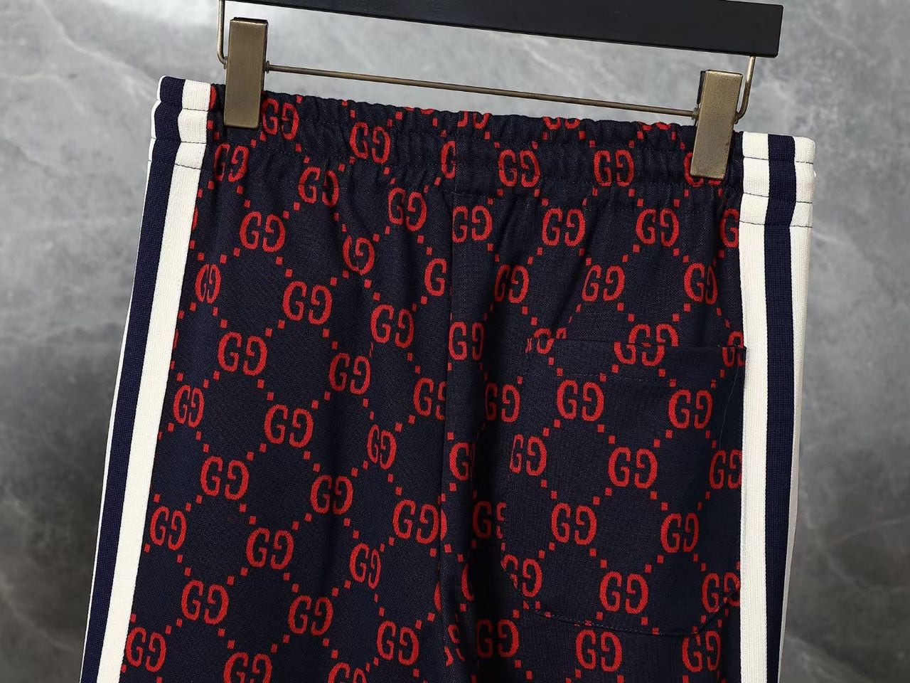 ENSEMBLE SURVÊTEMENT GUCCI GG ROUGE