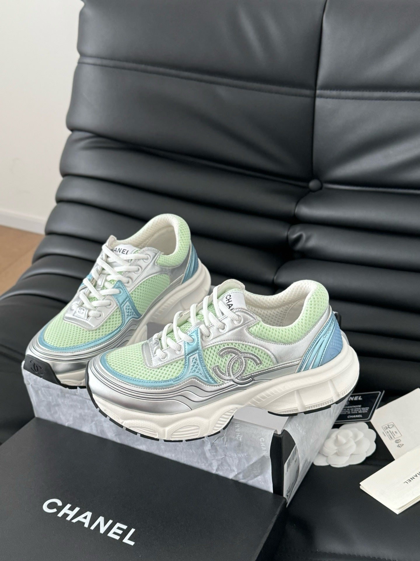 Sneakers Chanel Femme Vert