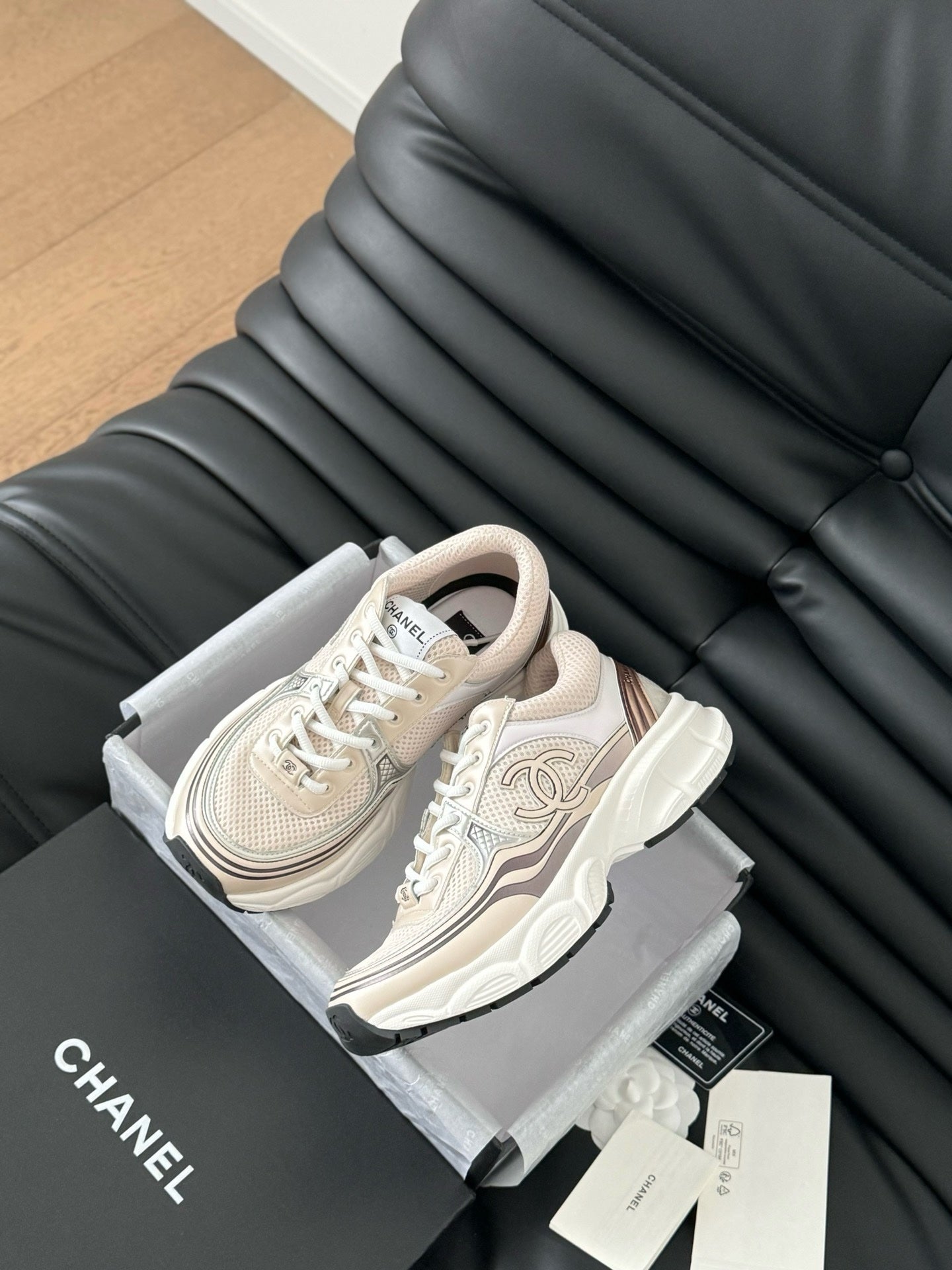 Sneakers Chanel Femme Beige Clair