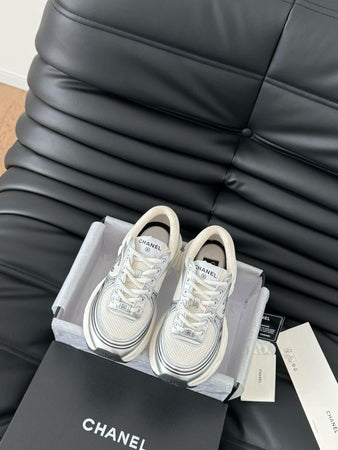Sneakers Chanel Femme Argent