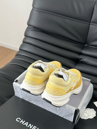 Sneakers Chanel Femme Jaune