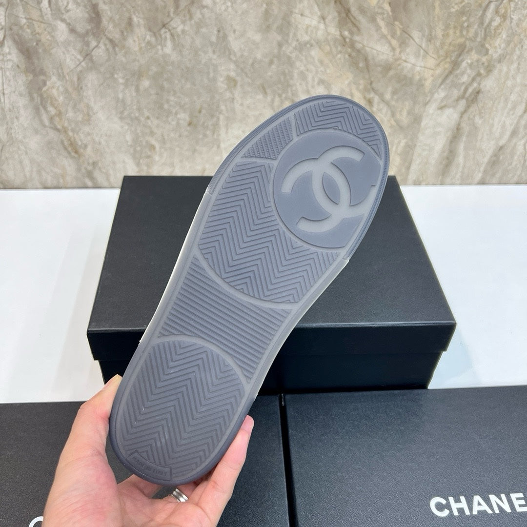 SNEAKERS CHANEL