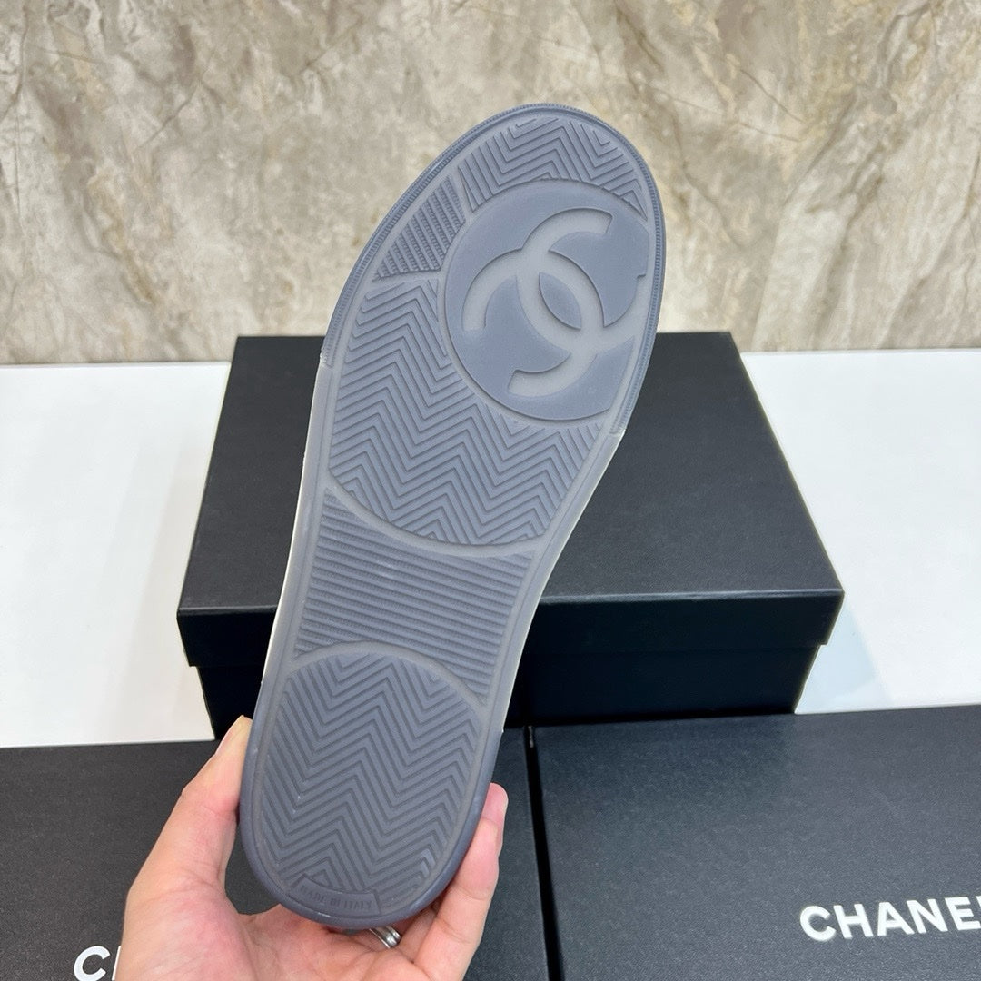 SNEAKERS CHANEL