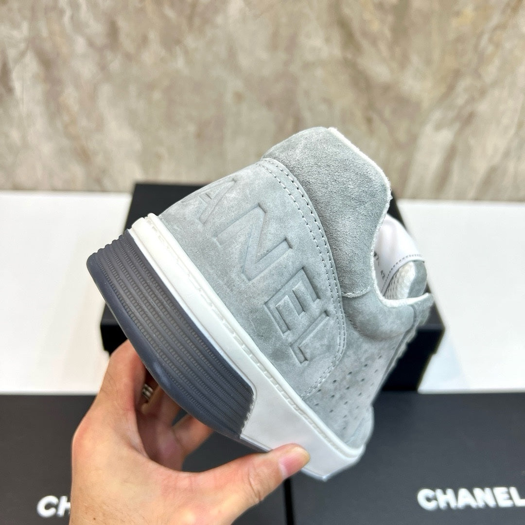 SNEAKERS CHANEL