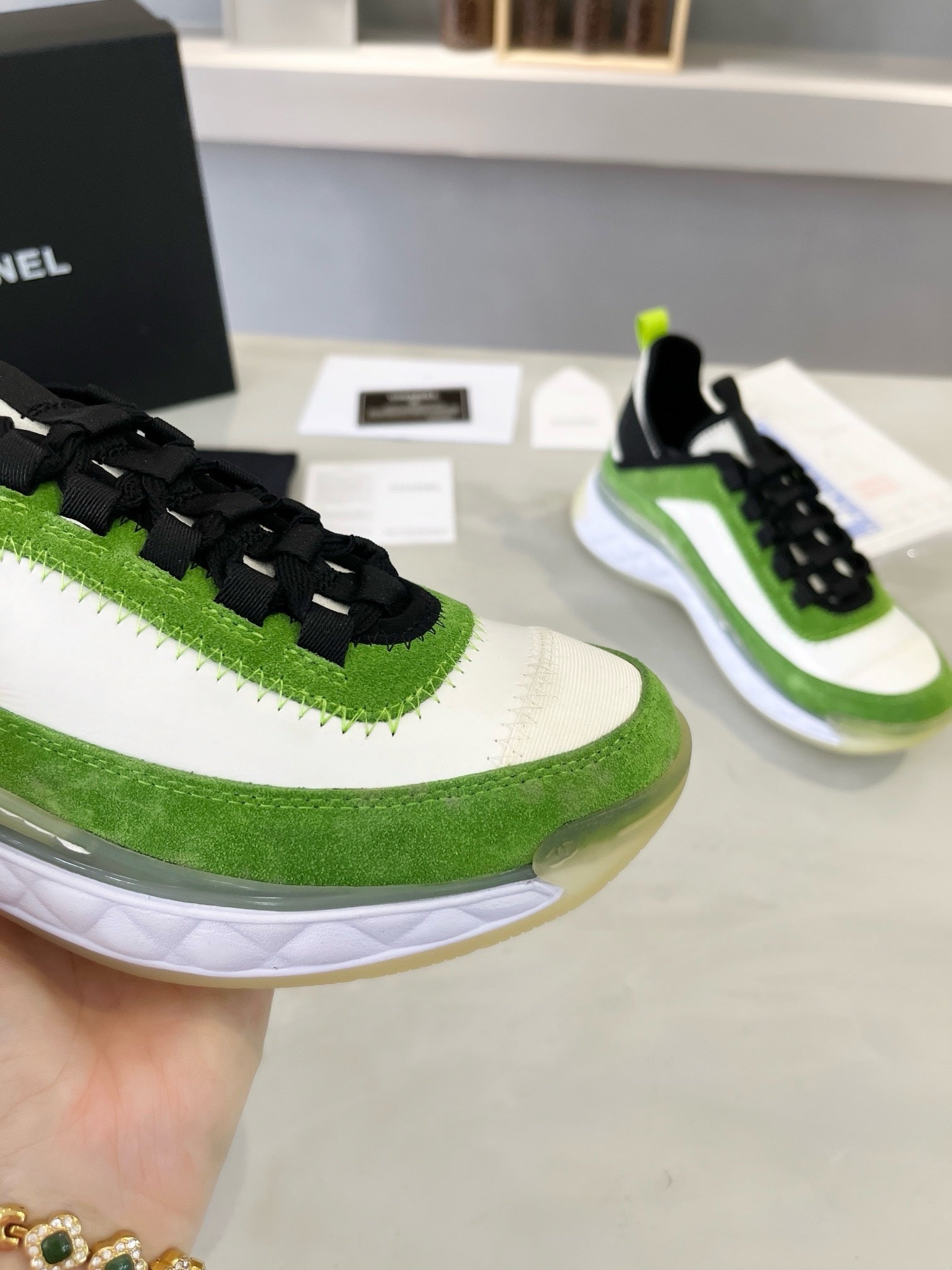 SNEAKERS CHANEL VERT