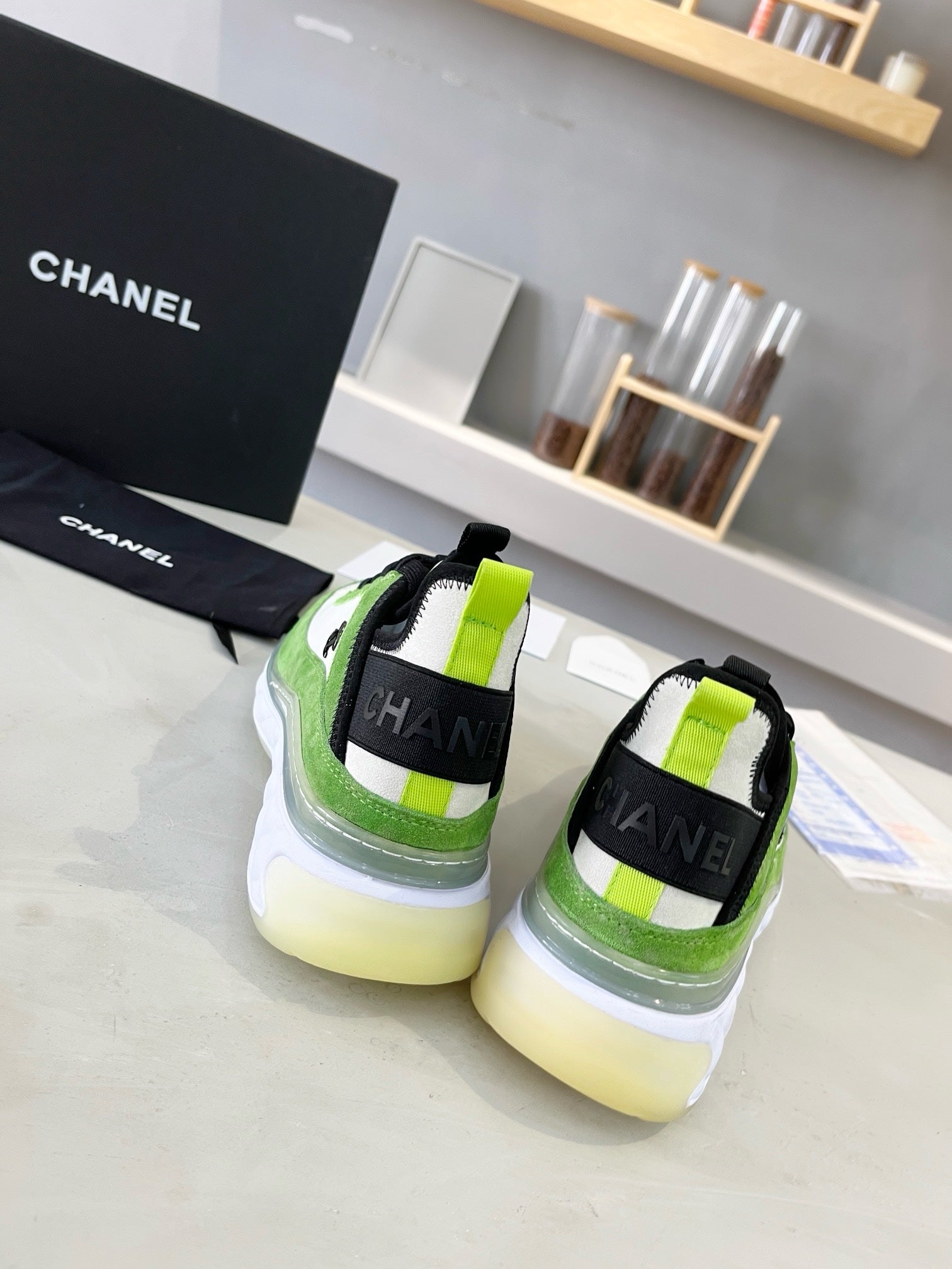 SNEAKERS CHANEL VERT