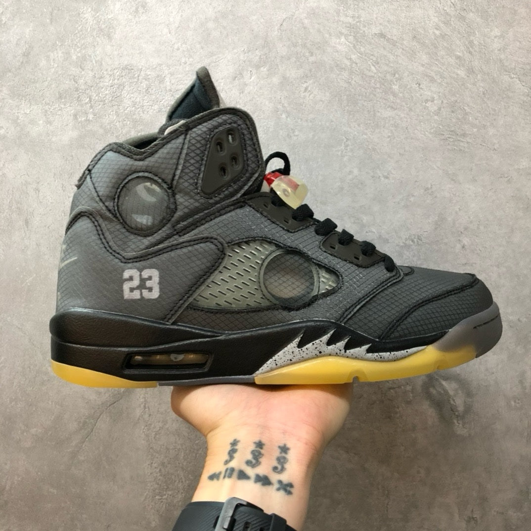 SNEAKERS AIR JORDAN 5 OFF WHITE