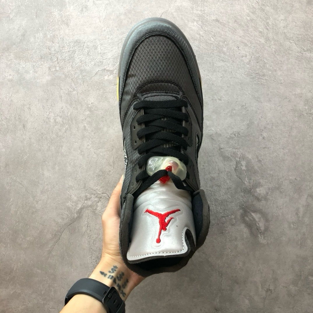 SNEAKERS AIR JORDAN 5 OFF WHITE
