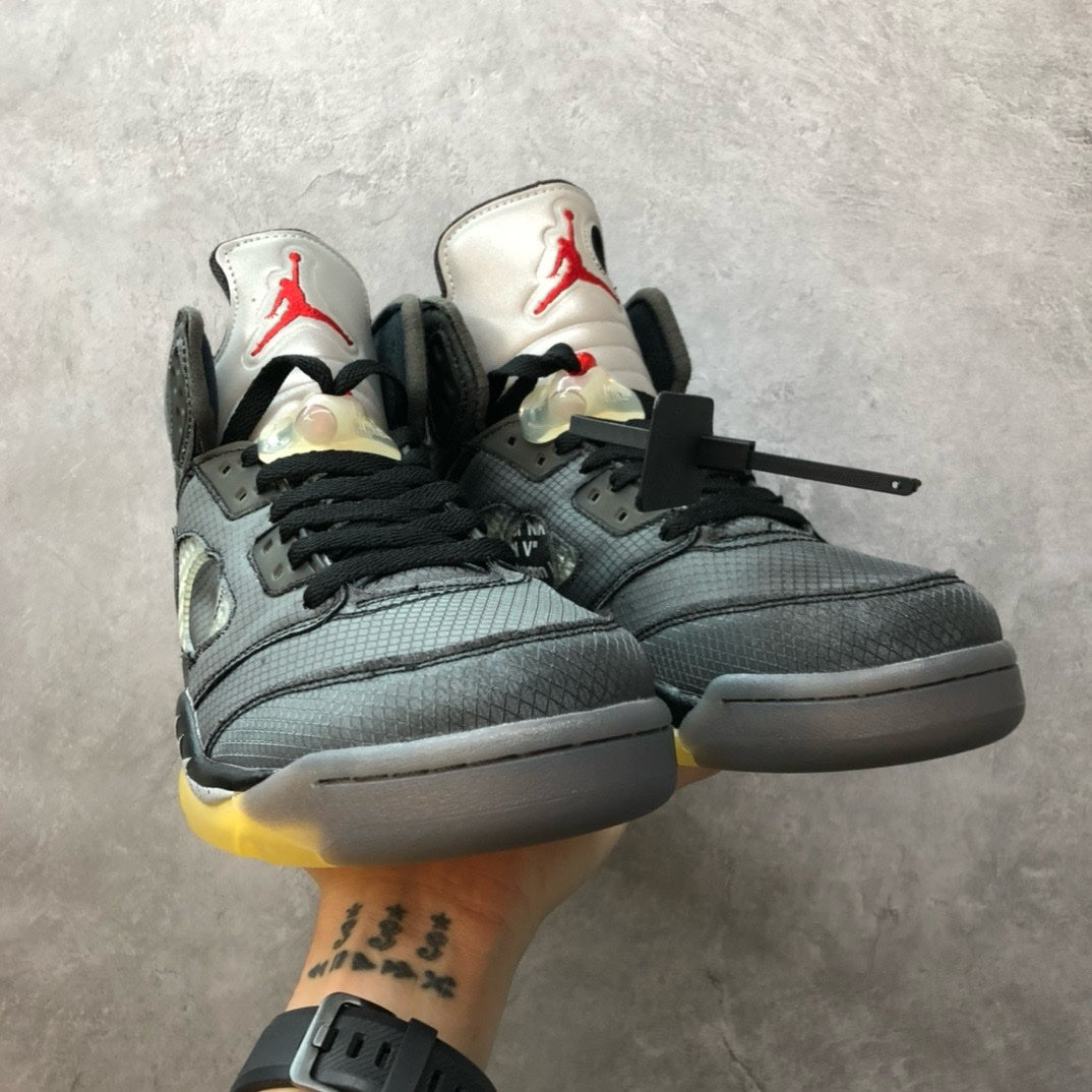 SNEAKERS AIR JORDAN 5 OFF WHITE