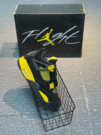 SNEAKERS AIR JORDAN 4 THUNDER