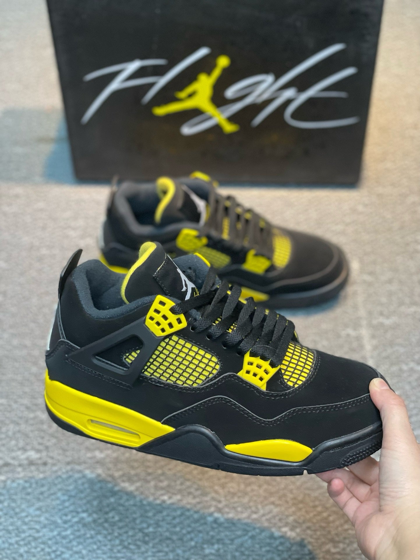 SNEAKERS AIR JORDAN 4 THUNDER