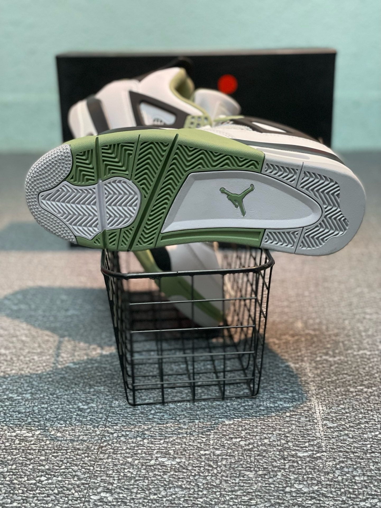 SNEAKERS AIR JORDAN 4 SEAFOAM
