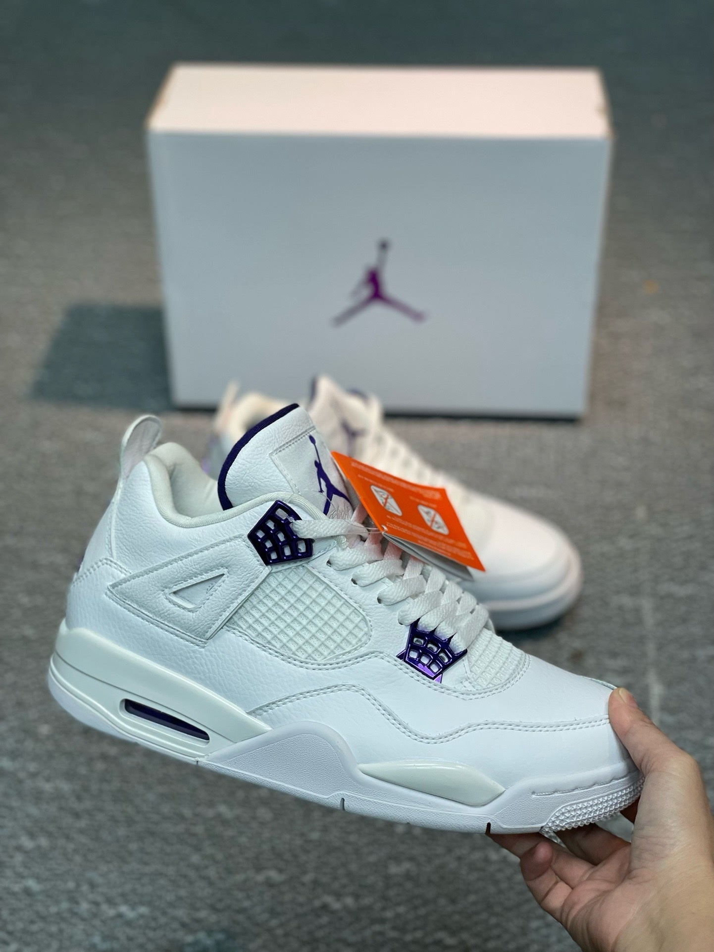 SNEAKERS AIR JORDAN 4 METALLIC PURPLE
