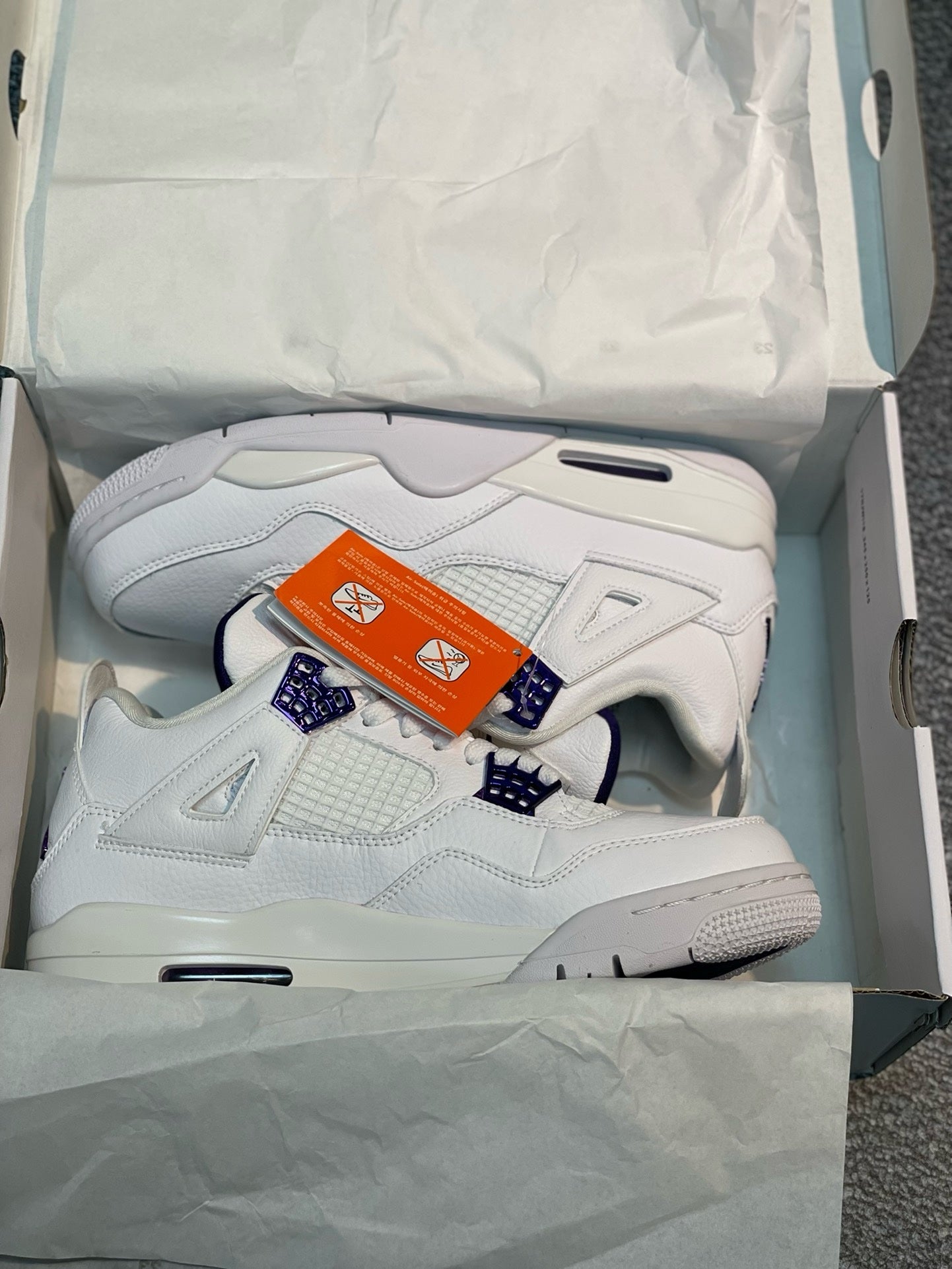 SNEAKERS AIR JORDAN 4 METALLIC PURPLE