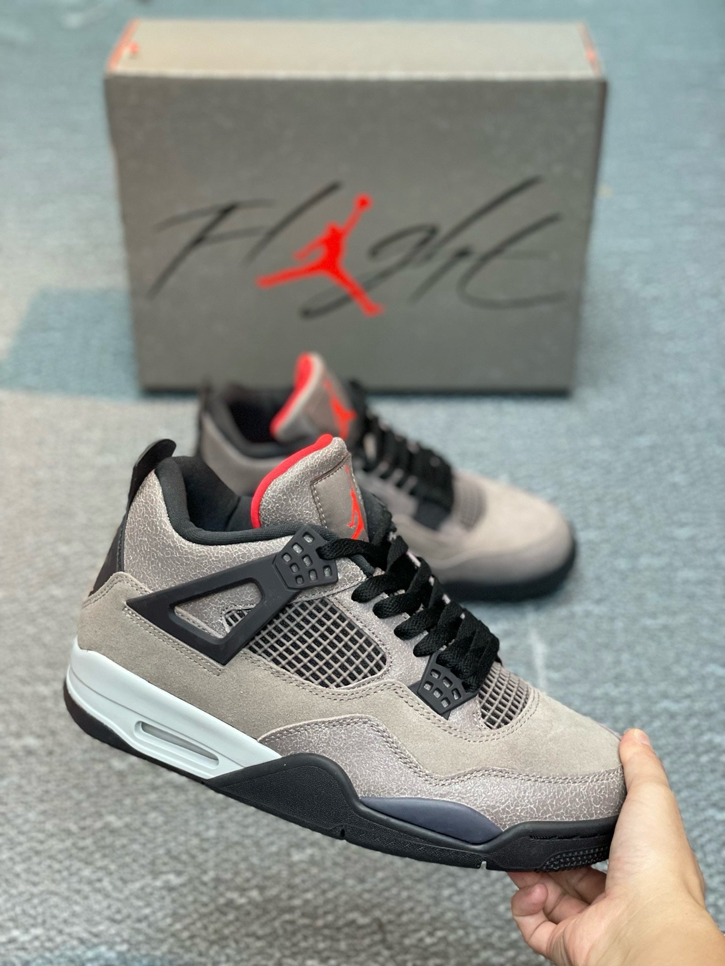 SNEAKERS AIR JORDAN 4 TAUPE
