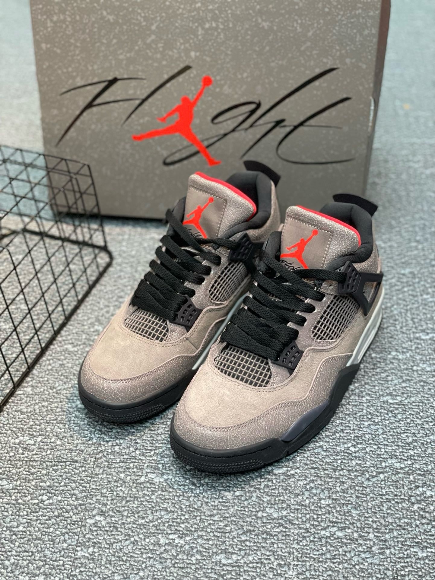 SNEAKERS AIR JORDAN 4 TAUPE