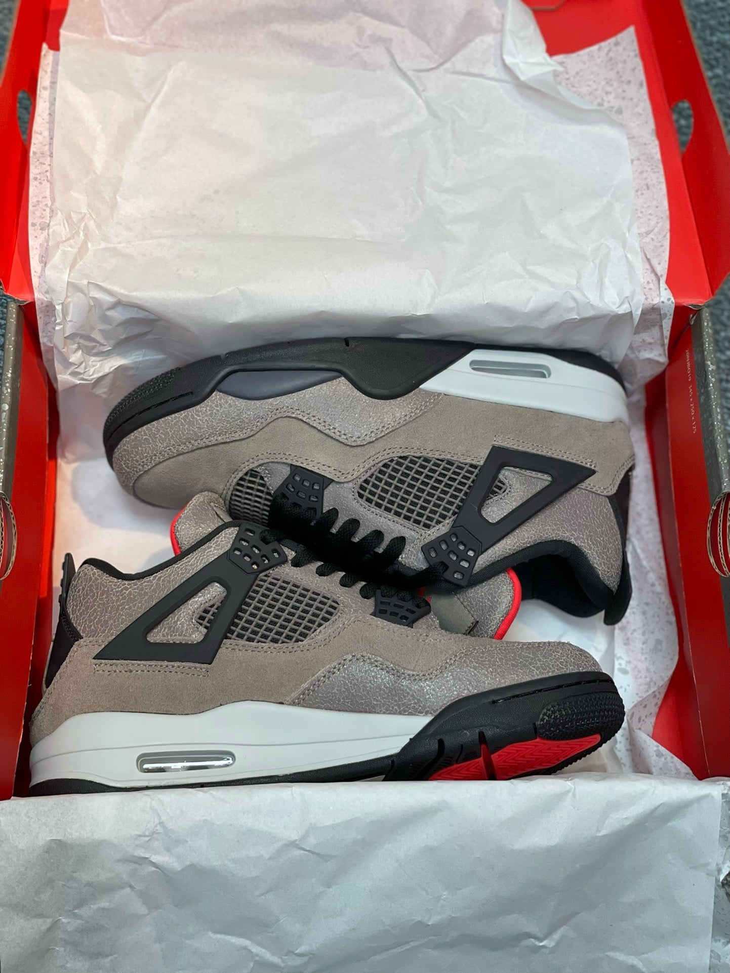 SNEAKERS AIR JORDAN 4 TAUPE