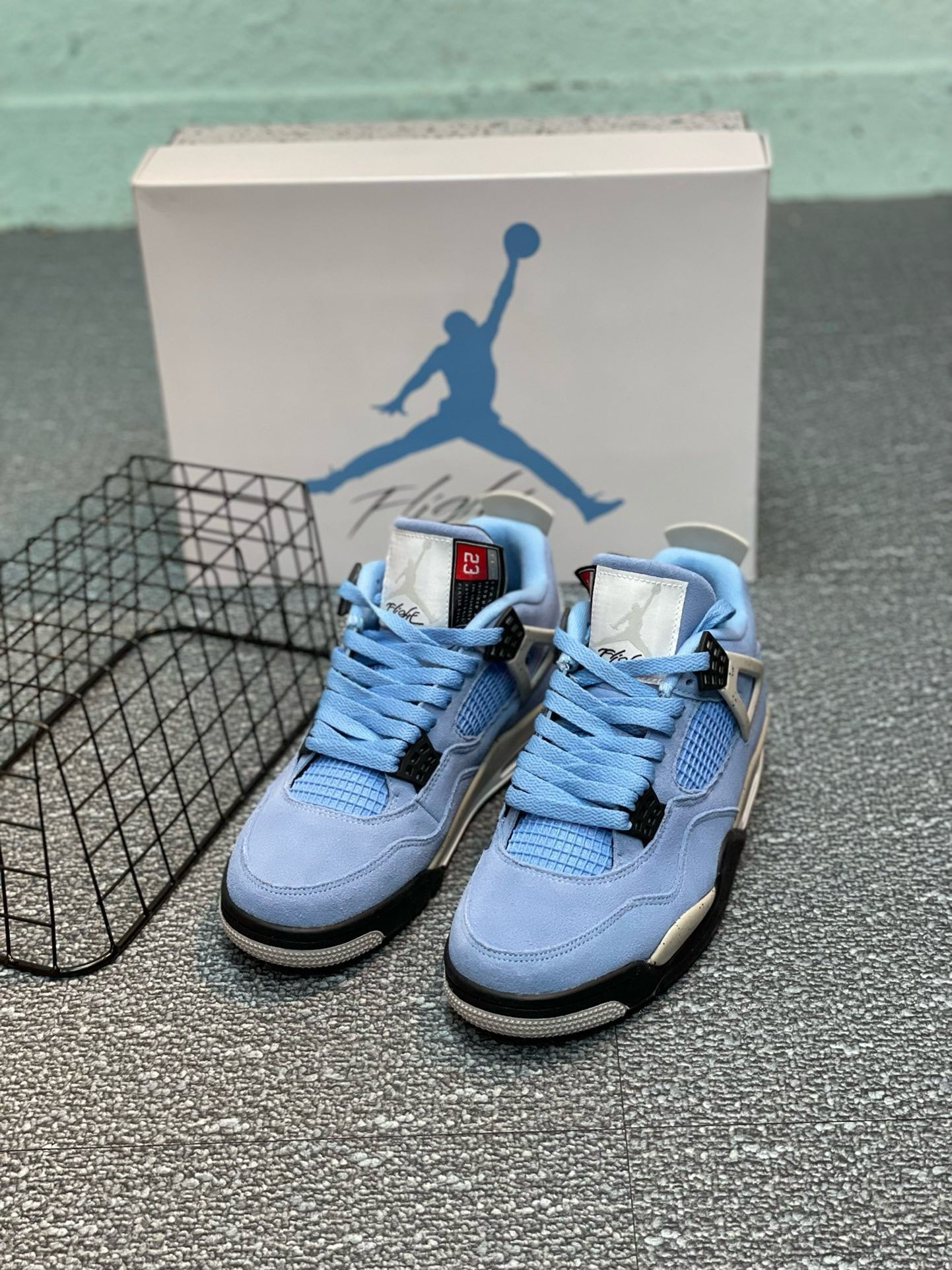 SNEAKERS AIR JORDAN 4 UNIVERSITY BLUE
