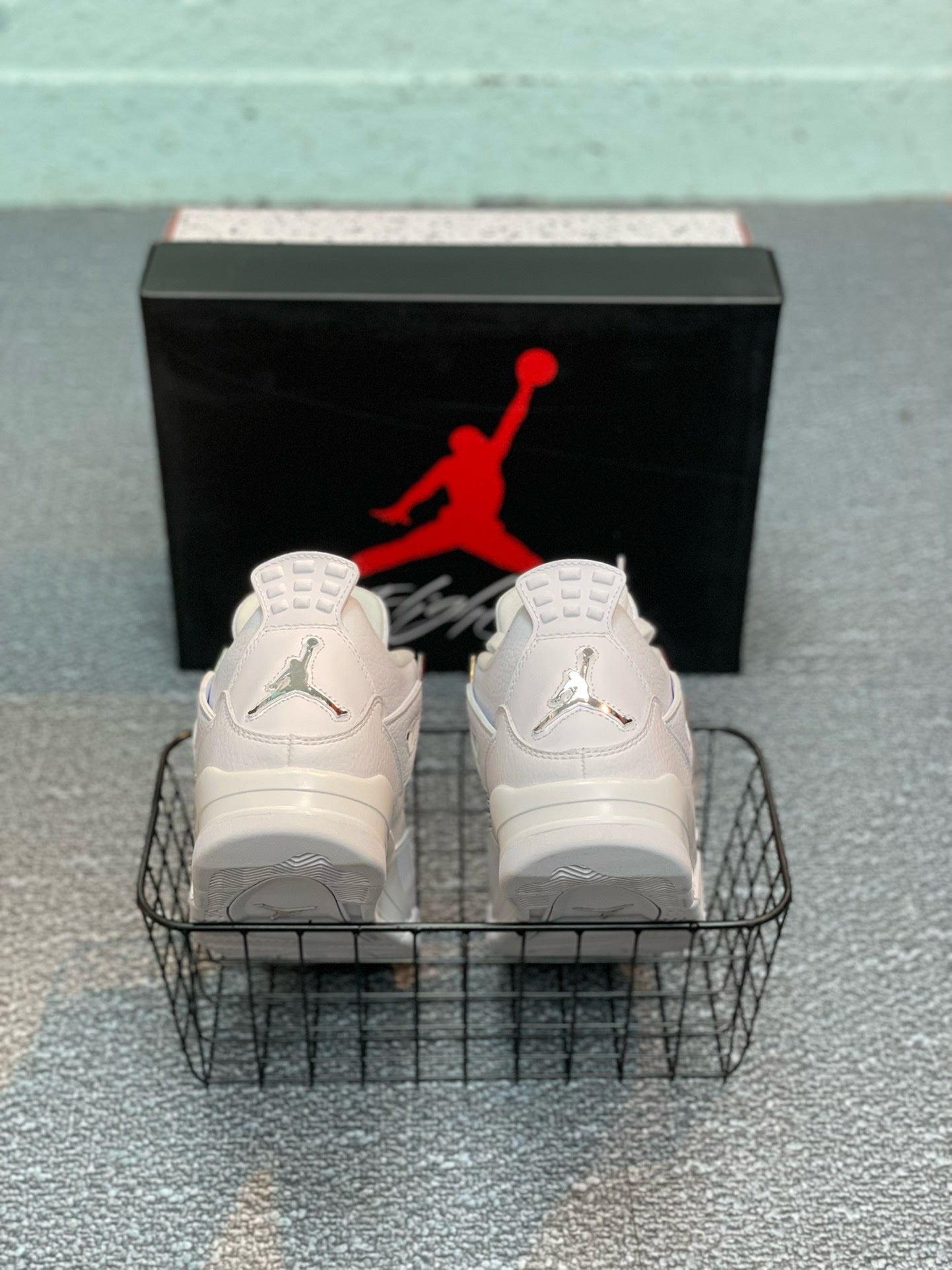 SNEAKERS AIR JORDAN 4 PURE MONEY