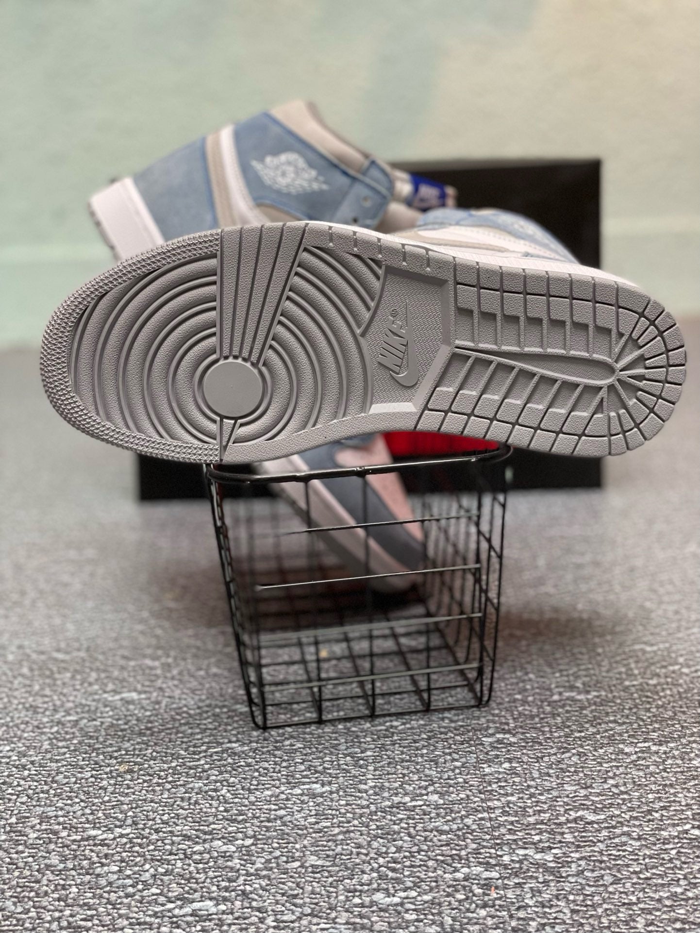 SNEAKERS AIR JORDAN 1 HIGH HYPER ROYAL