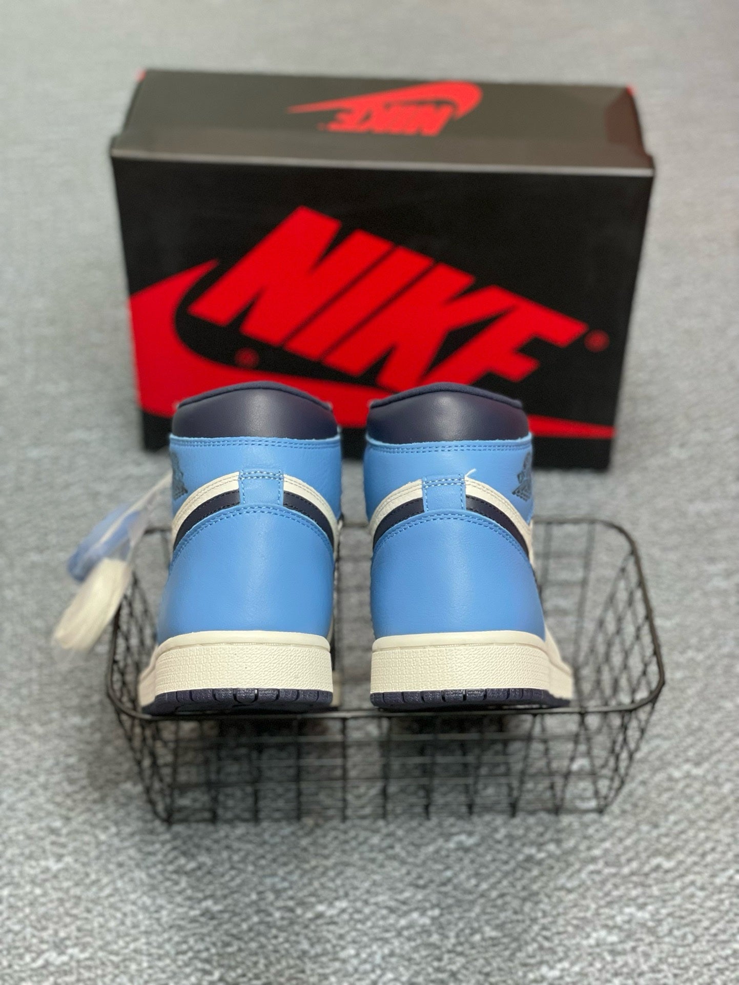 SNEAKERS AIR JORDAN 1 HIGH OBSIDIAN