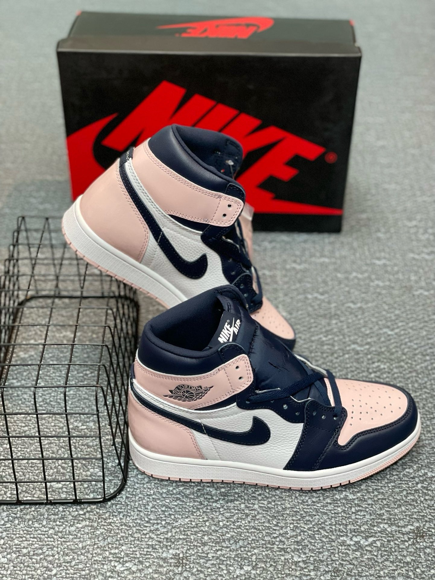 SNEAKERS AIR JORDAN 1 HIGH ROSE