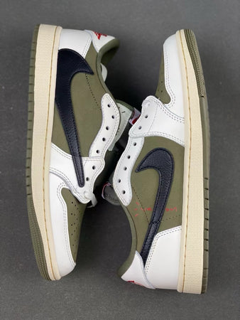 SNEAKERS AIR JORDAN 1 LOW TRAVIS SCOTT OLIVE