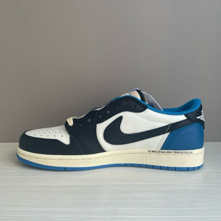 SNEAKERS AIR JORDAN 1 LOW TRAVIS SCOTT X FRAGMENT