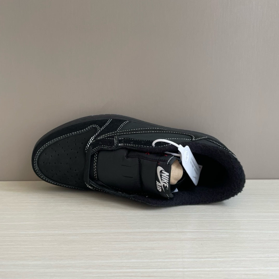 SNEAKERS AIR JORDAN 1 LOW TRAVIS SCOTT BLACK PHANTOM