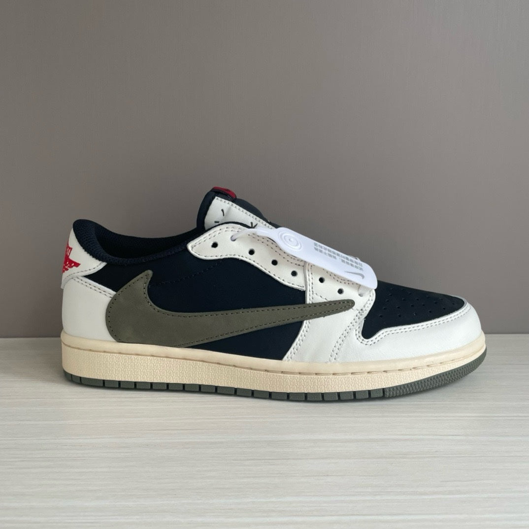 SNEAKERS AIR JORDAN 1 LOW TRAVIS SCOTT OLIVE