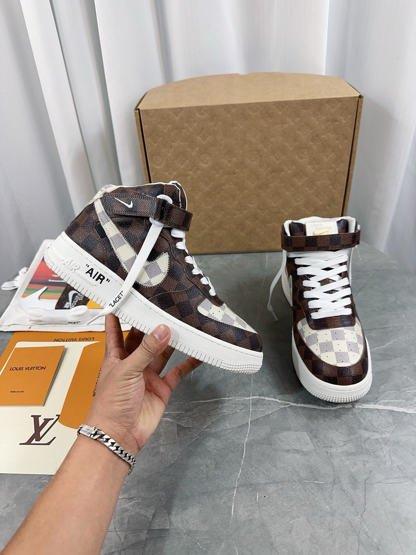 SNEAKERS AIR FORCE 1 X LOUIS VUITTON